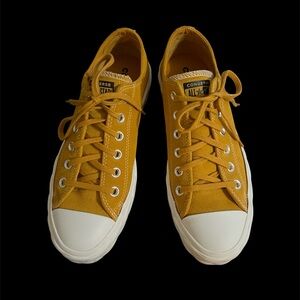 Converse Women's Yellow and Gold Chuck Taylor